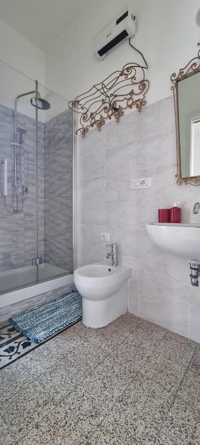 B&B Charming House Salerno Exterior photo